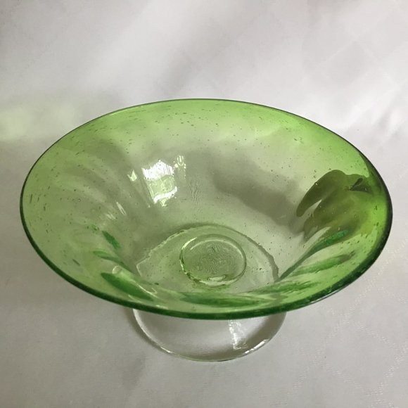 Hand Blown Art Glass Bubble Green glass Pedestal Bowl - Picture 6 of 9